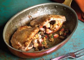 Chuletas de cerdo rellenas con Manzanas y Dátiles