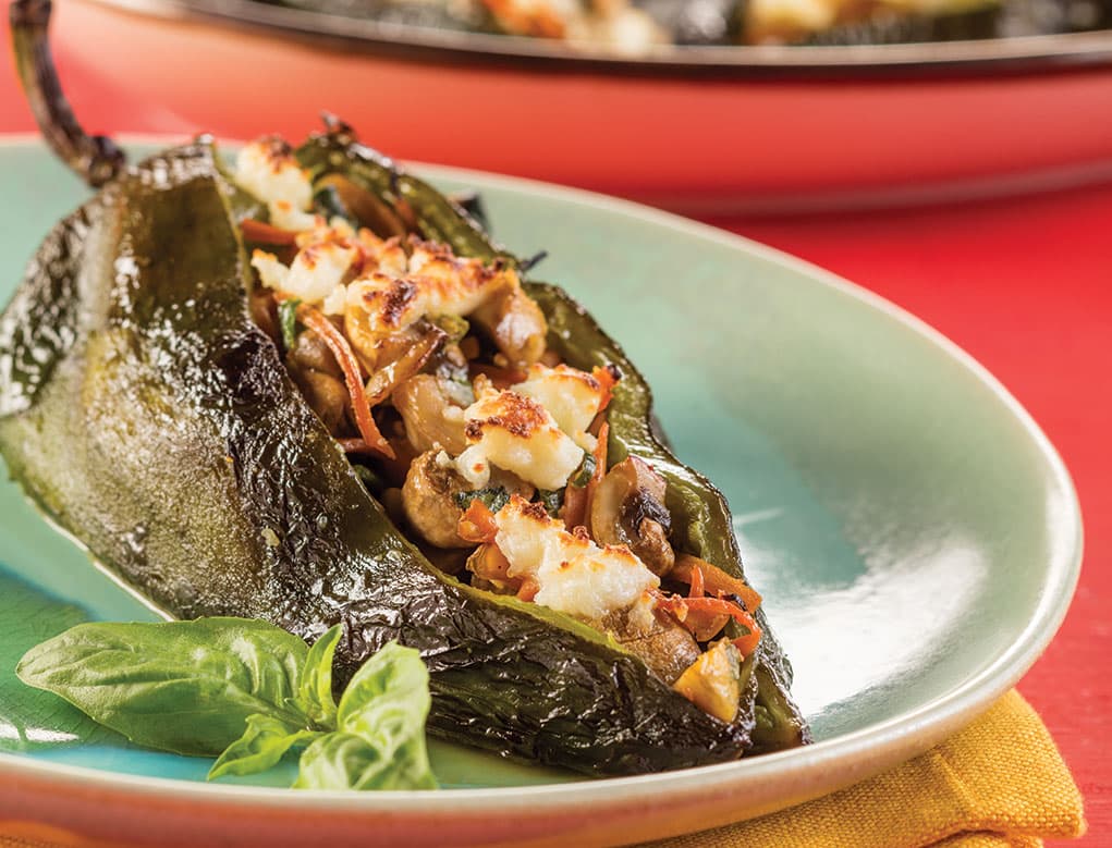 Poblanos Rellenos de Vegetales por Ingrid Hoffmann