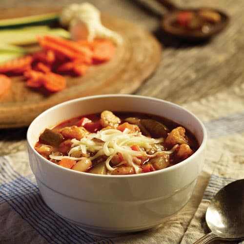Chile de Vegetales de jardín y frijoles blancos