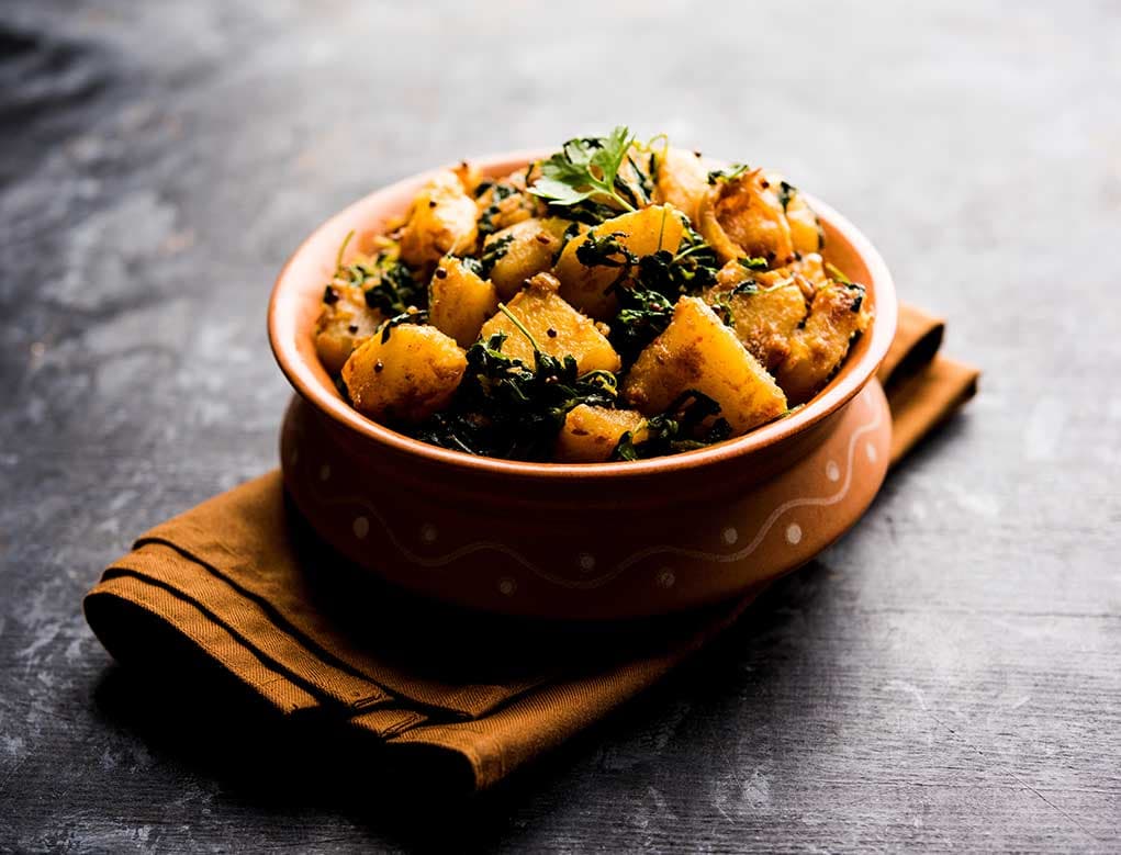 Curry de Espinacas y Batatas (Saag Aloo)