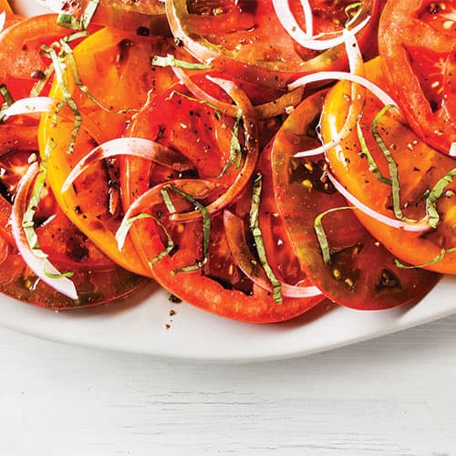 Ensalada de tomate Heirloom de temporada