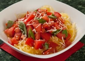 Espagueti de zapallo con Salsa marinara ligera
