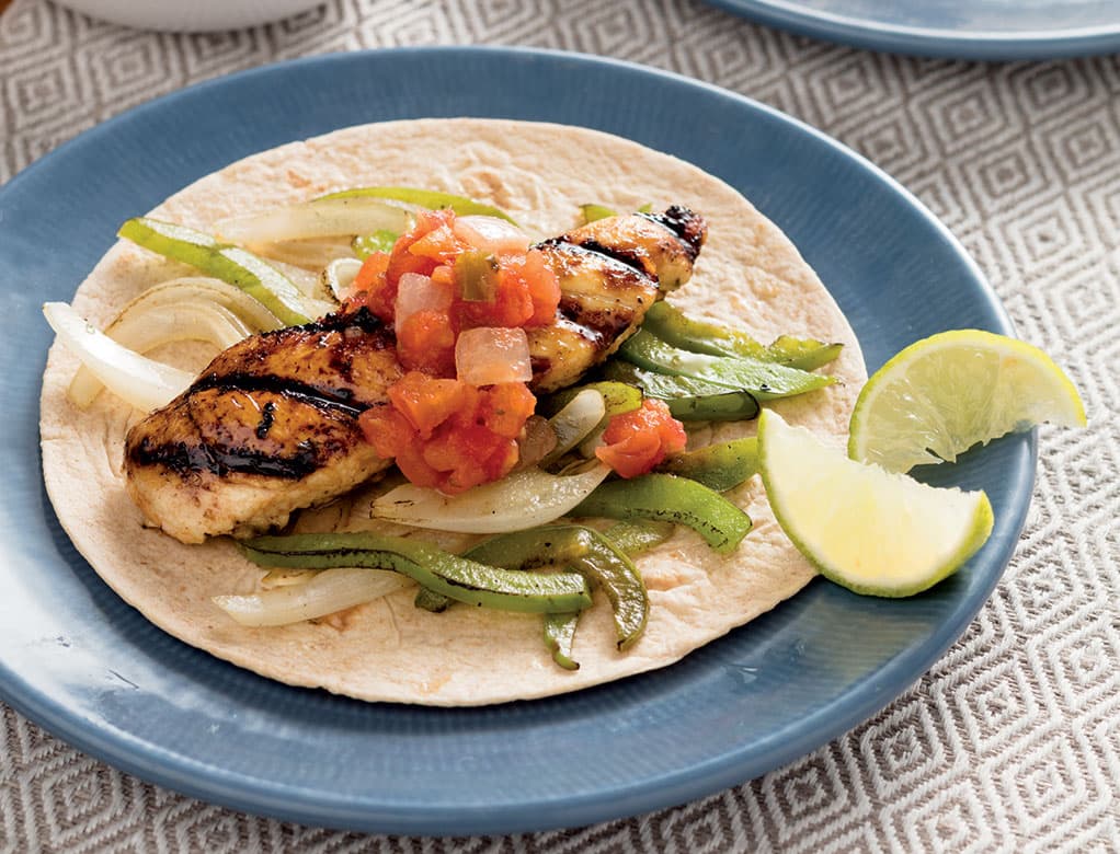 Fajitas de Pollo a la Parrilla con Lima