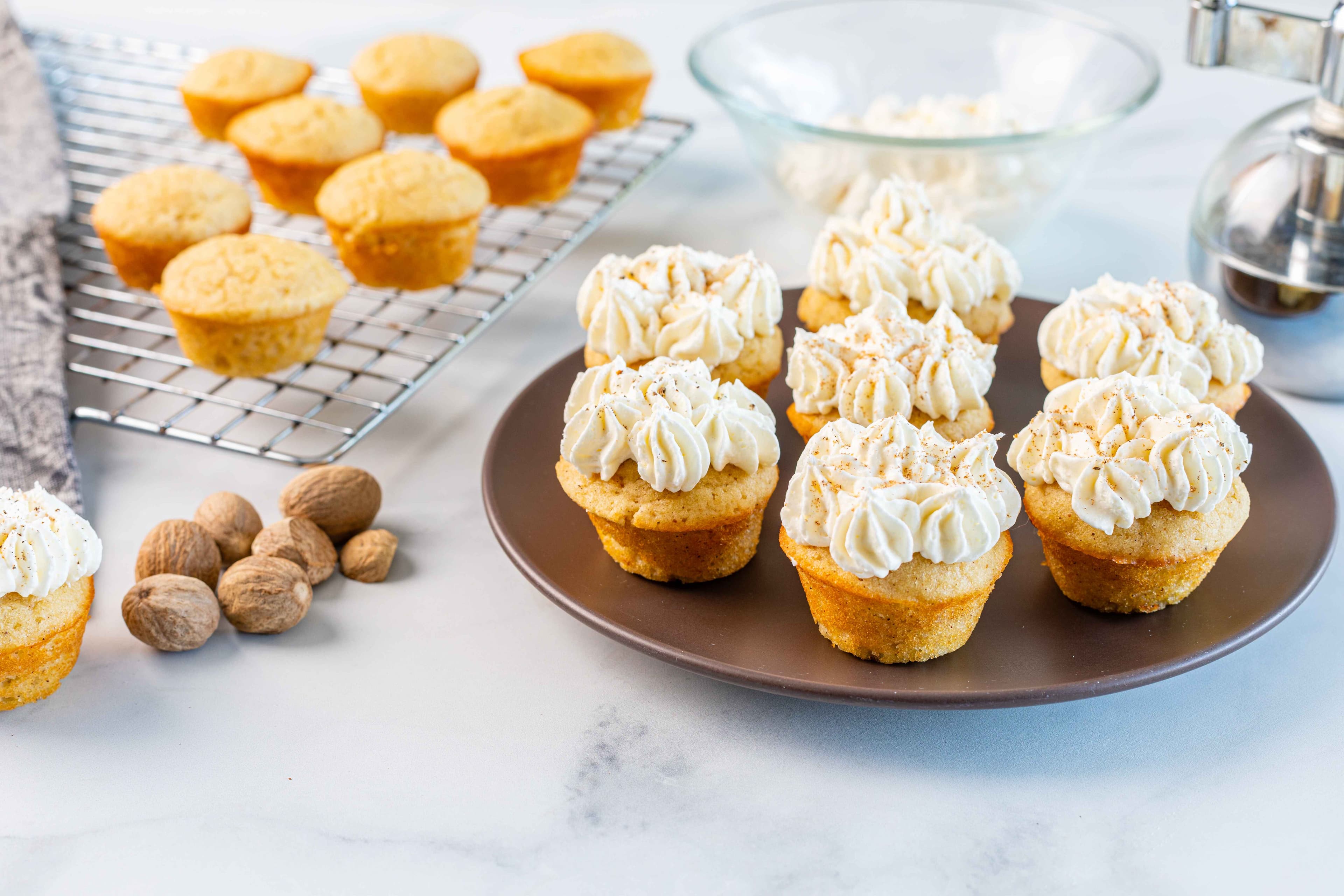 Mini cupcakes de ponche de huevo sin gluten