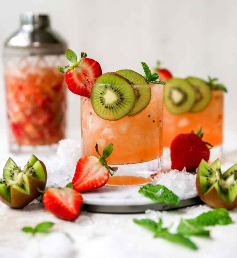 Spritzer de fresa y kiwi