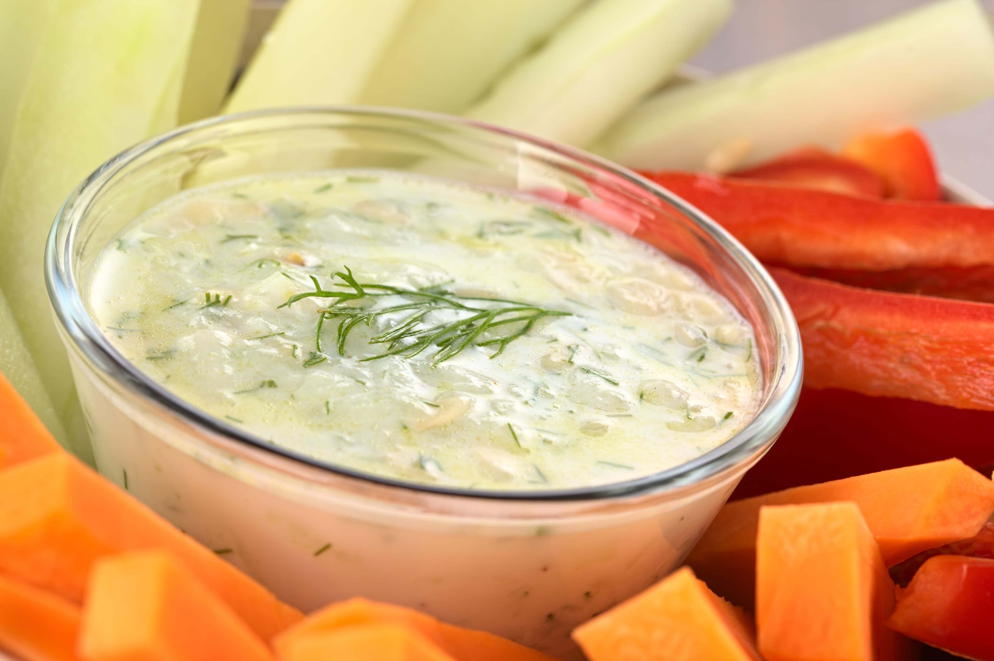 Tzatziki y verduras