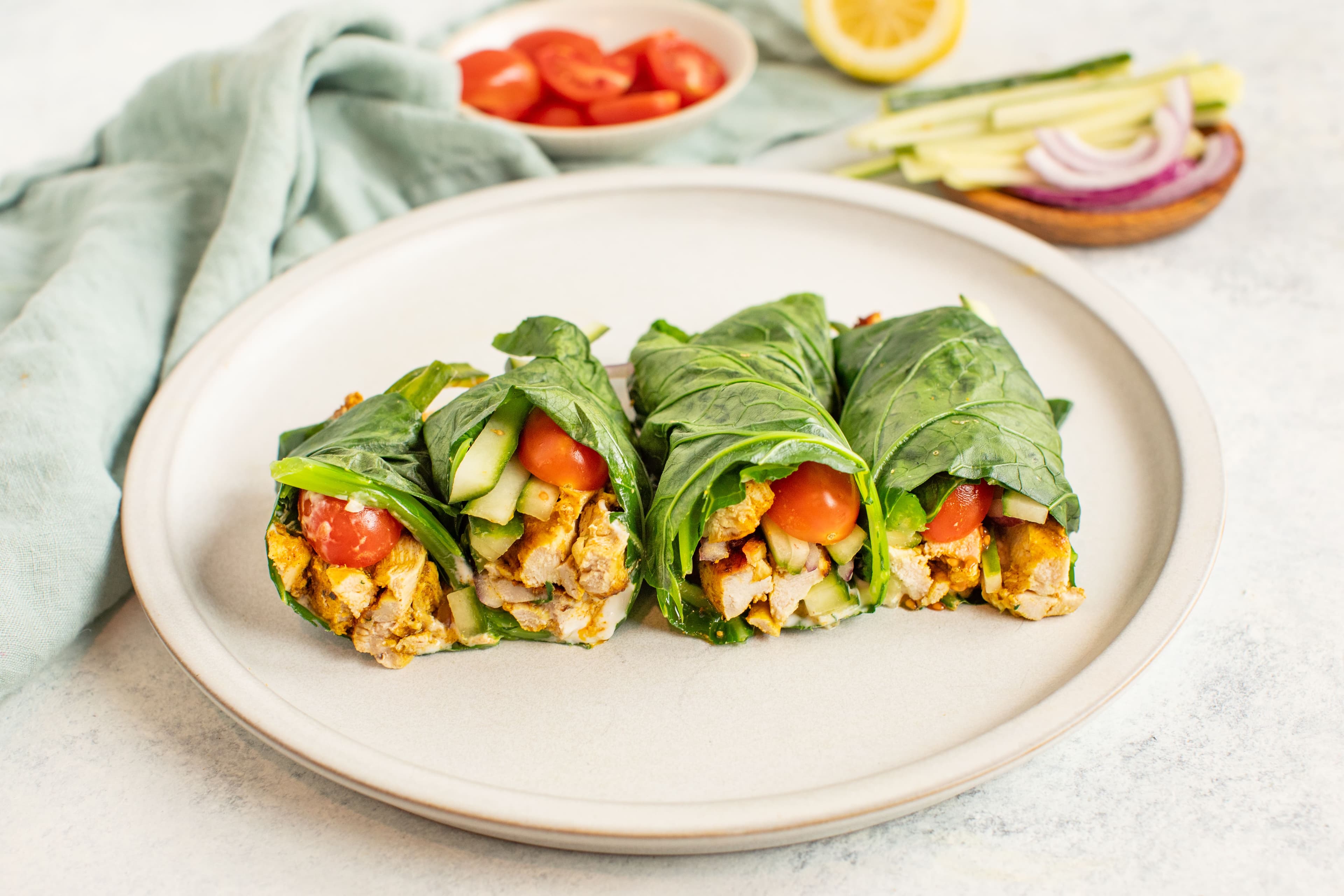 Wraps de col rizada y shawarma de pollo